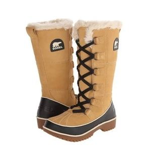 Sorel Tivoli II High boots